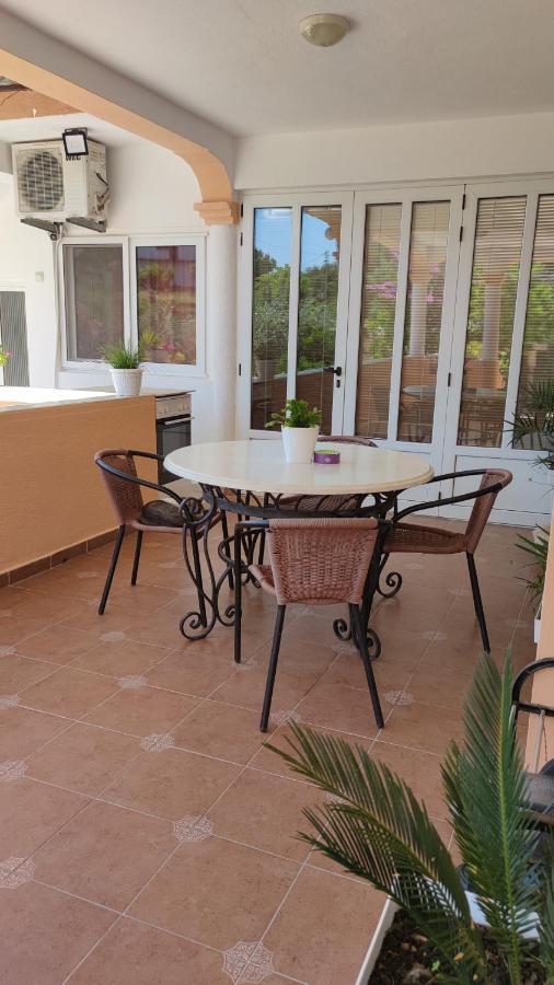 Apartament Guest'S House "Lindi&Roni" Ulcinj Zewnętrze zdjęcie