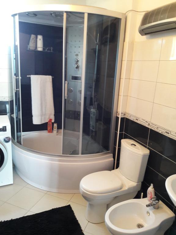 Apartament Guest'S House "Lindi&Roni" Ulcinj Zewnętrze zdjęcie